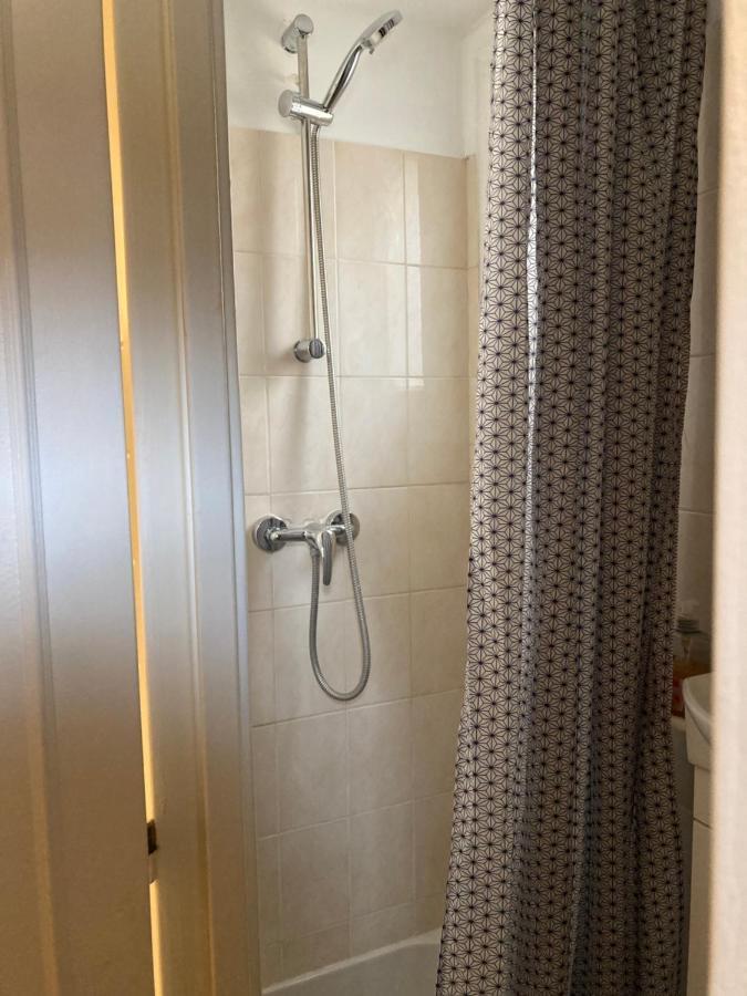 Une Chambre Chez Nous, A 12 Minutes De Paris Malakoff Dış mekan fotoğraf